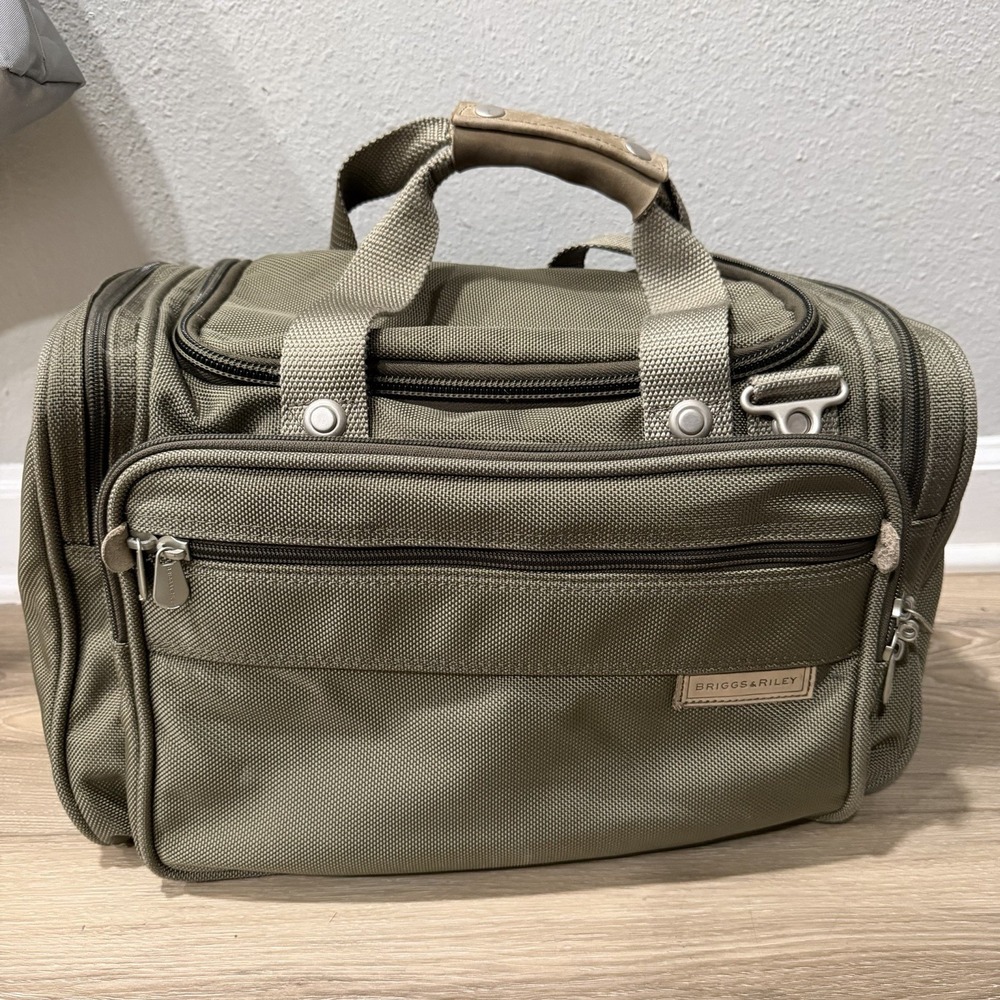 Briggs And Riley Baseline Cabin Duffle 16" X 11" Olive Green